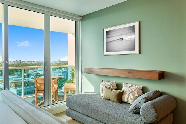 Photo - 2301 Collins Ave Unit 1429