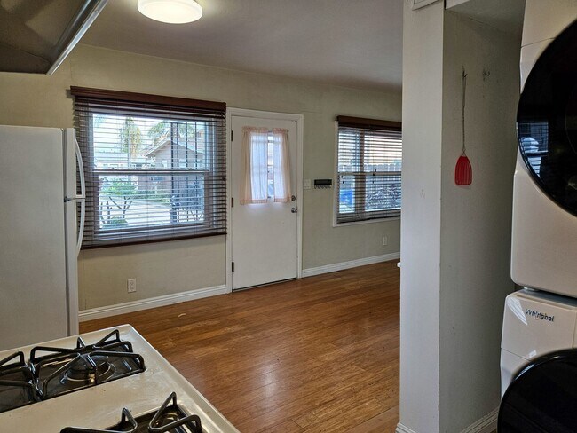 4530 32nd St Unit 4530 1/2 32nd Street