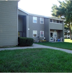 Photo - Pine Crest Apartments
