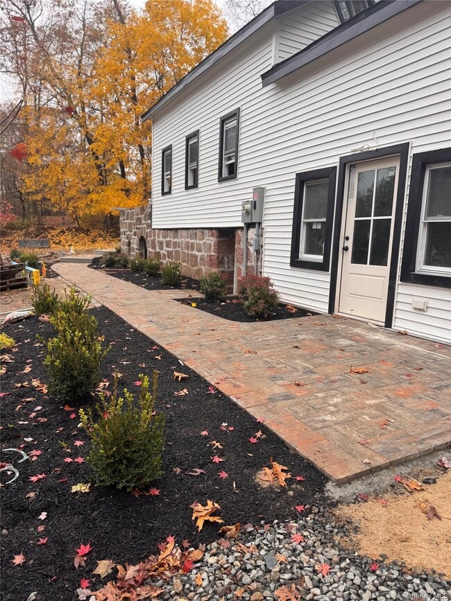 Photo - 263 S Mountain Rd