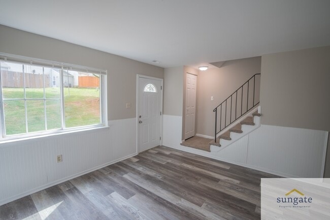 Photo - 6449 Union Ct