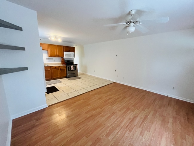 Photo - 226 Dobbs St Unidad 228