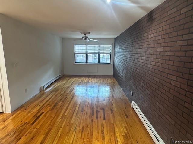 Photo - 78-11 24th Ave