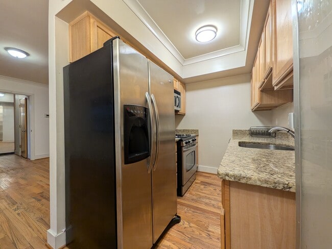 Photo - 2615 4th St NE