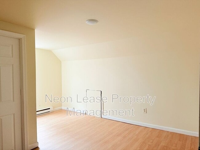 Photo - 32715 Bi State Blvd Unidad B