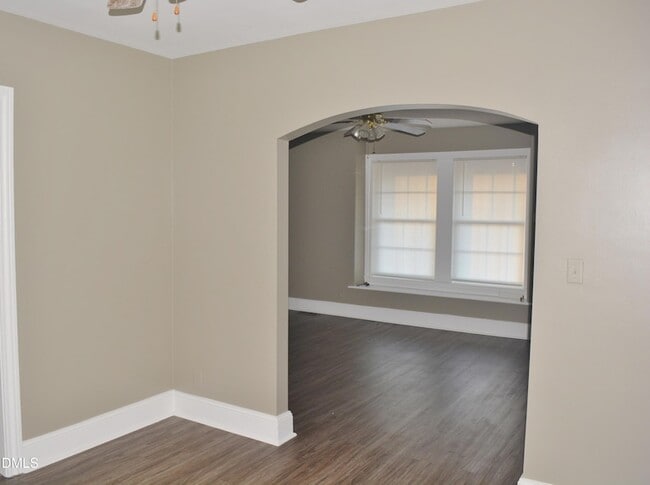 Photo - 527 S 3rd St