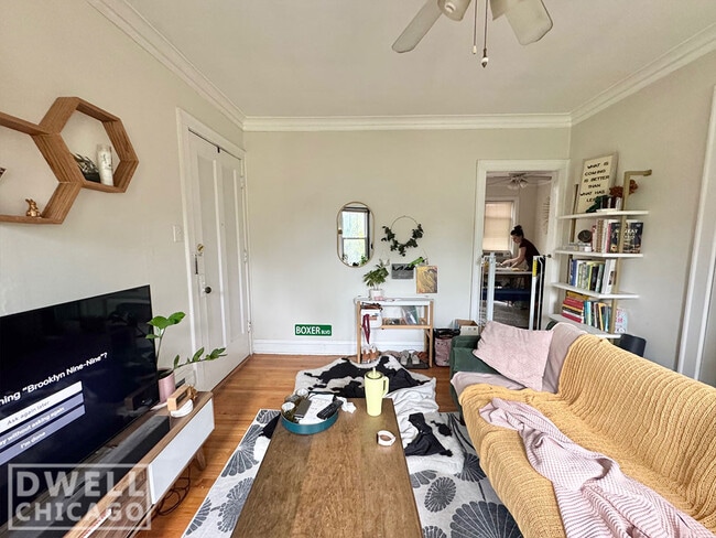 Photo - 2119 W Giddings St Unit 1