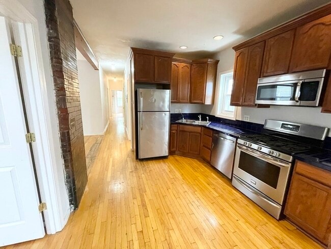 Photo - 7 Iroquois St Condo Unit 2