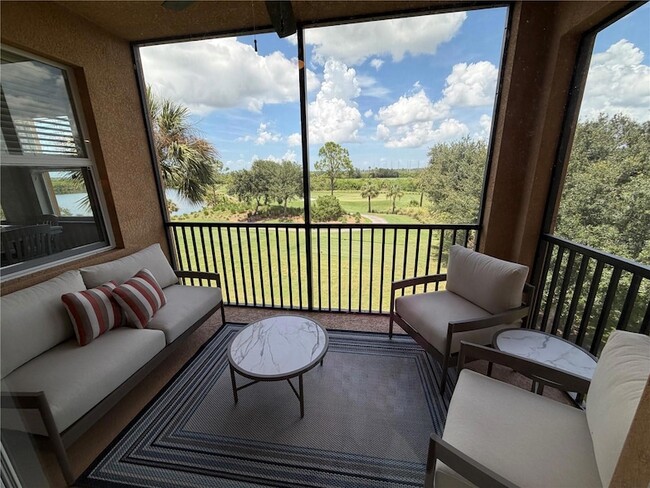 Photo - 8403 Grand Estuary Trail Unidad 306