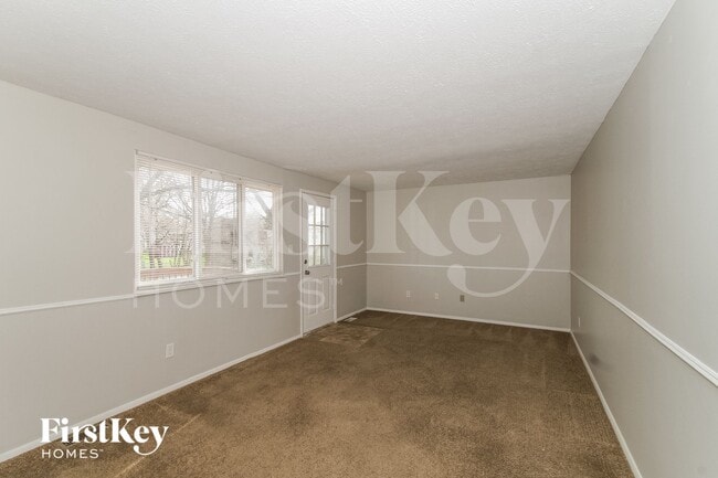 Photo - 11501 E 10th St