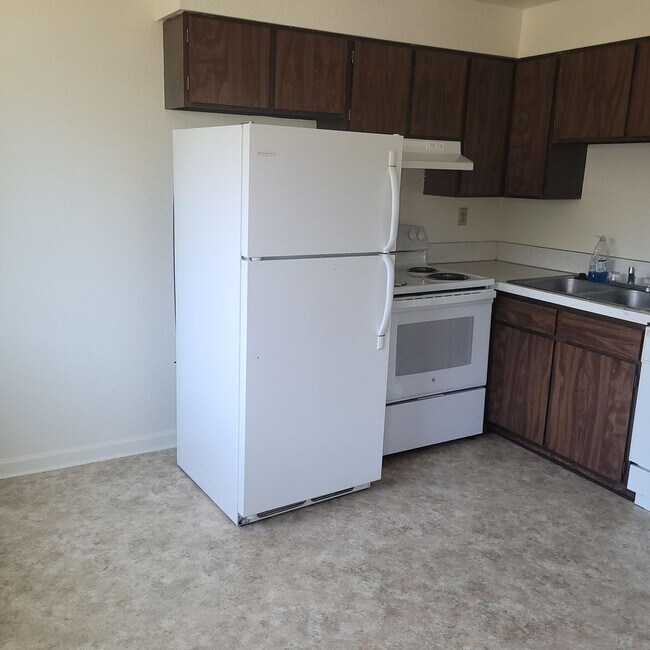 Photo - Goeco, Inc-PM-018-0013-533-535 Unit 535