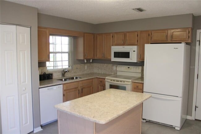 Photo - 1507 Lantana Ct