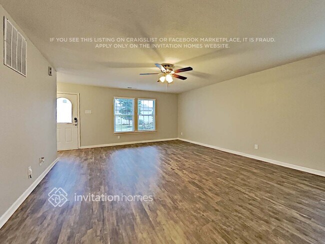 Photo - 331 Settlers Ridge Dr