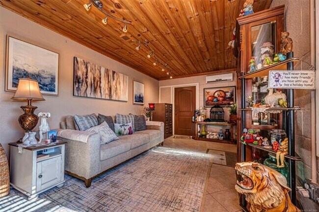 Photo - Furnished 3 Bed / 2 Bath Rental Near Lake Texoma – Utilities Included!