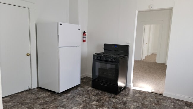 Photo - 2119 S Walnut St