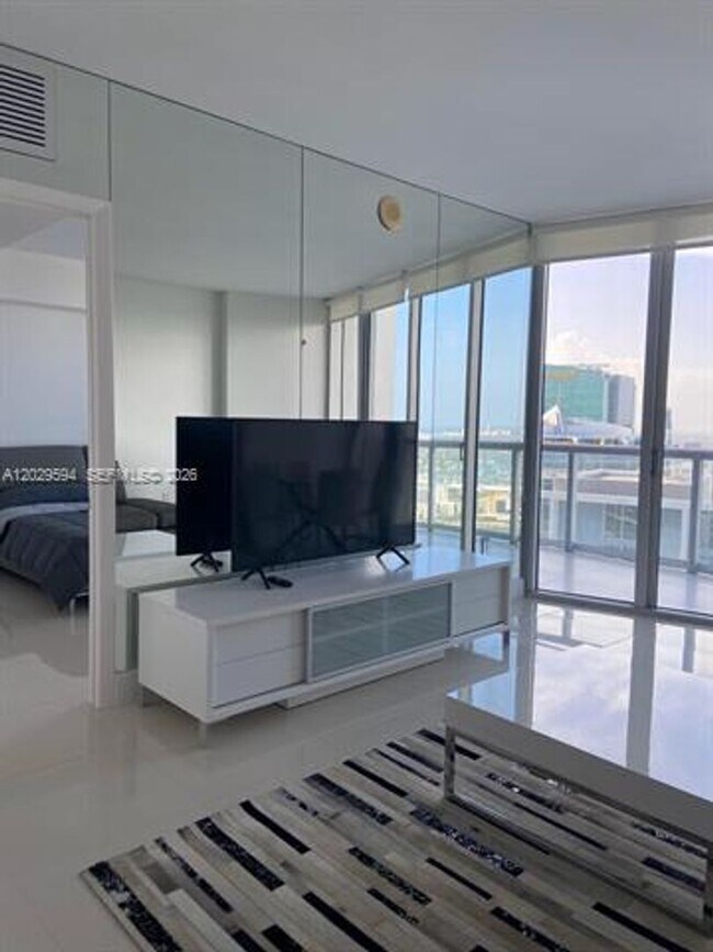 Photo - 495 Brickell Ave Unit 495 Brickell Ave # 5706