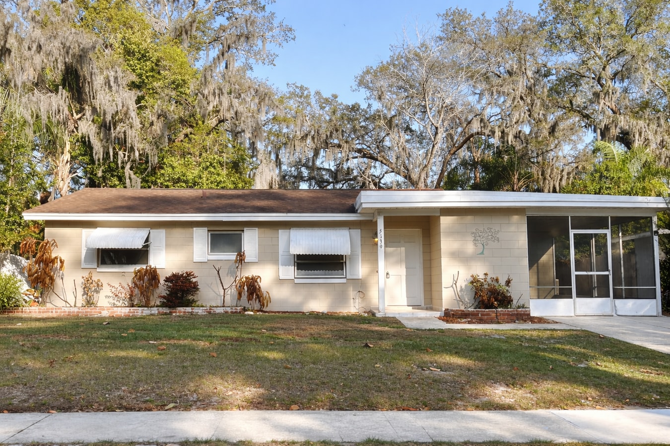 Photo - 5139 Oak Hill Dr