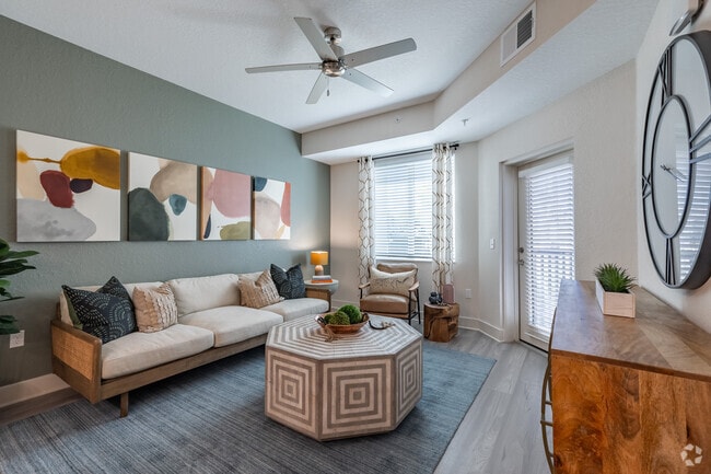 Caspian Tern - Living Room - Gateway Commons Apartments