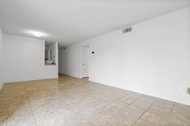Photo - 119 Riverbend Dr Unit 119