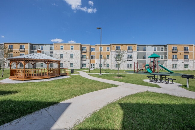 Photo - Forestwood Apartments