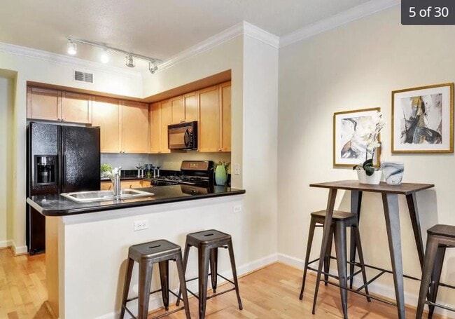 Photo - 1441 Rhode Island Ave NW Unidad 506