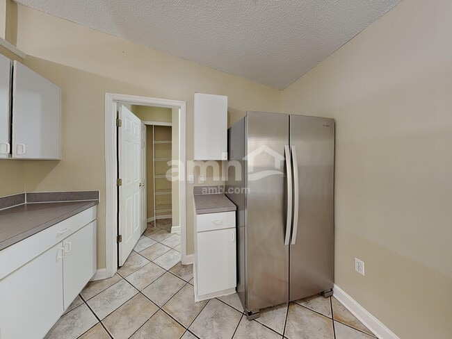 Photo - 4310 Stonefield Dr