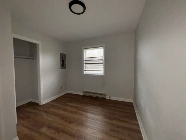 Photo - Apartment for Rent Unit 1