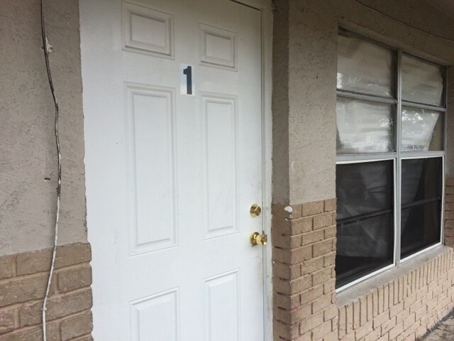 Photo - 1104 NW 8th Ave Unidad 1