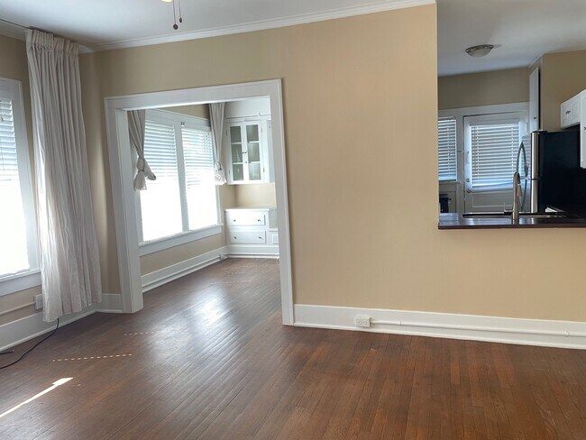 Photo - 510 Sul Ross St Unit True