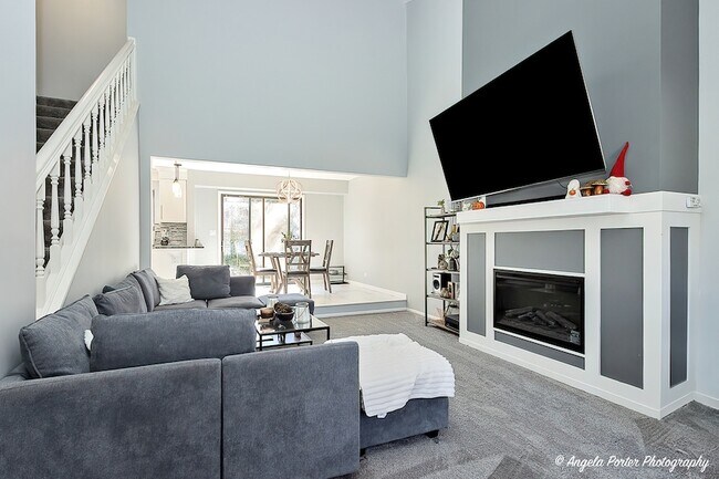Photo - 638 Dordan Ct