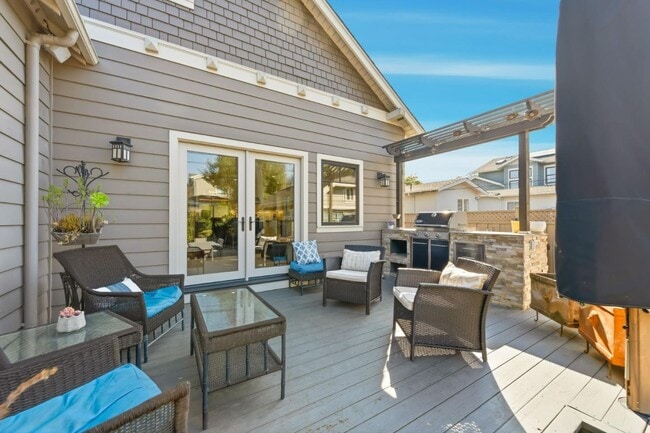 Photo - 1212 Mills Ave