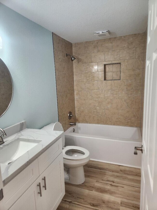 Photo - 6222 S. F. Austin Road