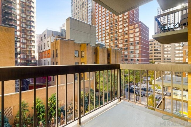 Photo - 2 bedroom in New York NY 10023 Unit 17E