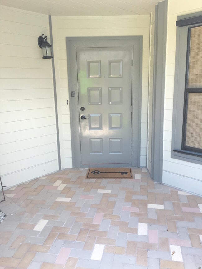 Photo - 2569 Bedford Mews Dr