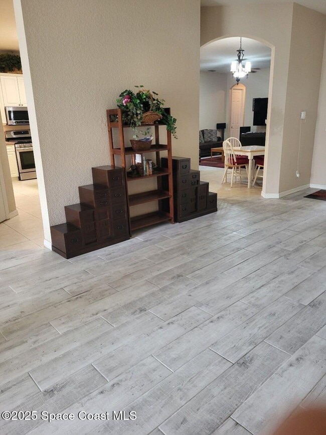 Photo - 4858 Chastain Dr