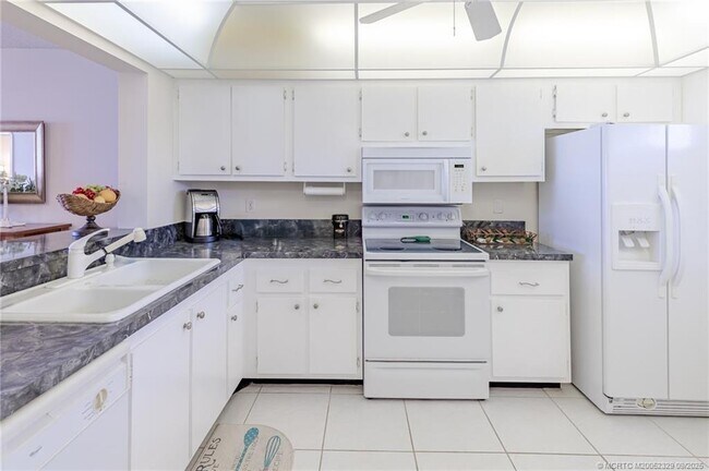 Photo - 4200 N Hwy A1A Unit 510