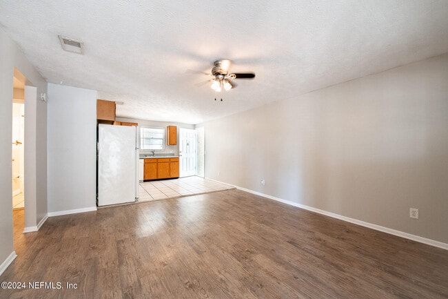 Building Photo - 1016 2nd St S Rental