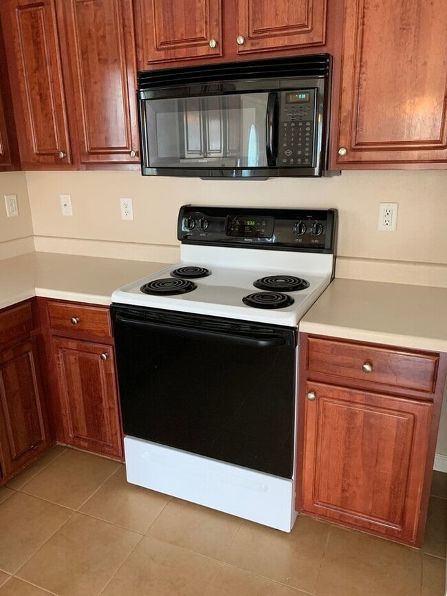 Photo - Charming Downtown Sparks 2-bedroom Home with Spacious Backyard & Prime Location