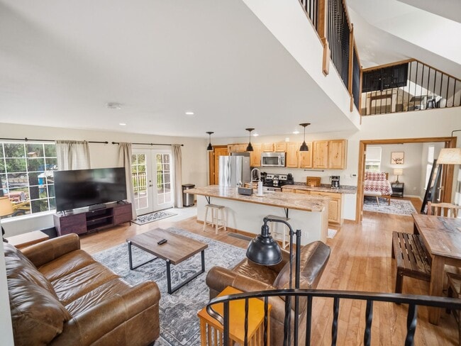 Photo - 5819 W Greenwood Rd