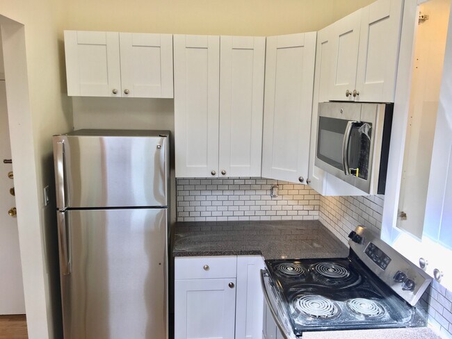 Photo - 450 7TH St Unidad 4L