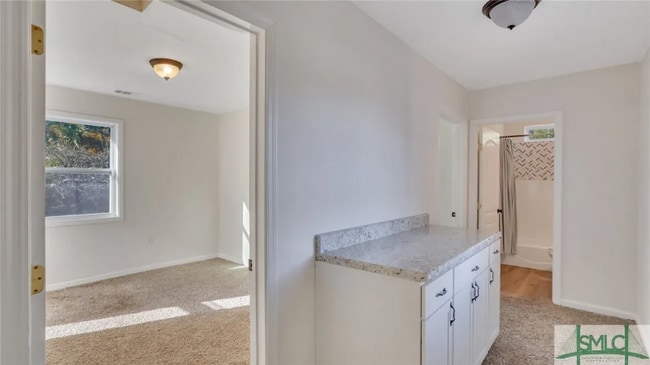 Photo - 1200 E 37th St