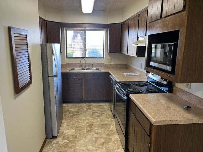 Photo - Windsor Square condo