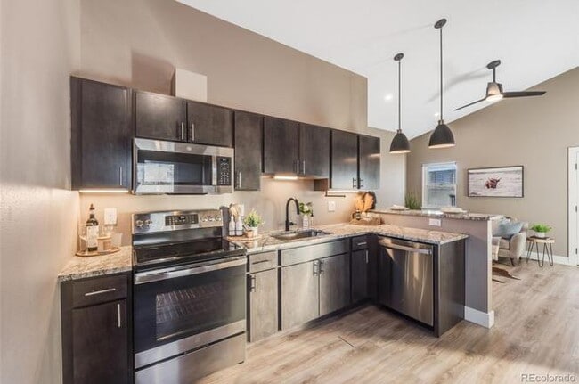 Building Photo - 3880 1/2 Sheridan Blvd Unit 3880 1/2 Sheridan Blvd.