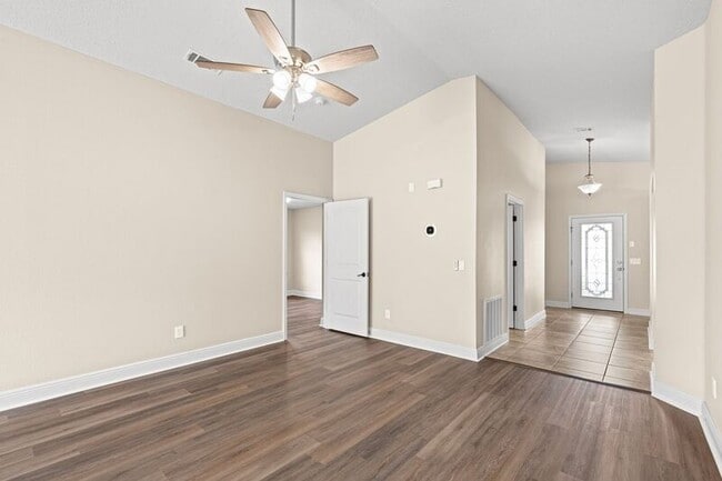 Photo - 4845 Makenna Cir Unit PRO-CLO