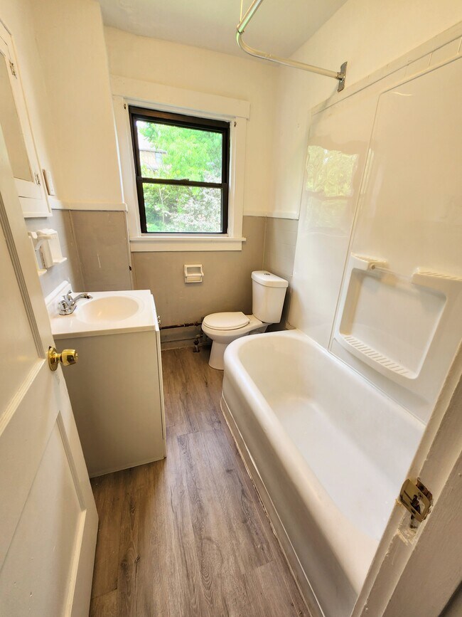 Photo - 4303 Ludwick St