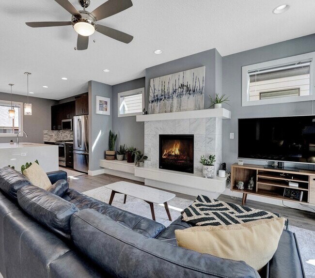 Photo - 10410 SW 46th Pl