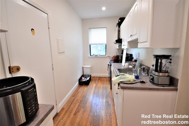 Photo - 313 Summit Ave Unit U4