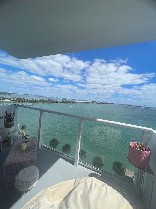 Photo - 3301 NE 5th Ave Unit 1010