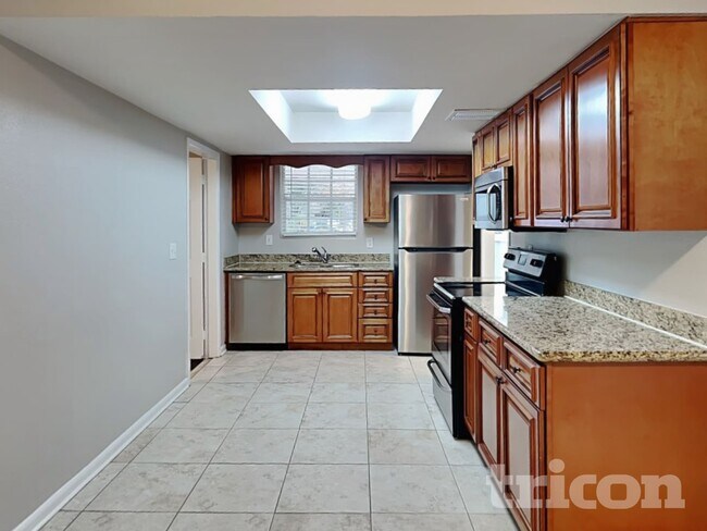 Photo - 616 Leisure Ave