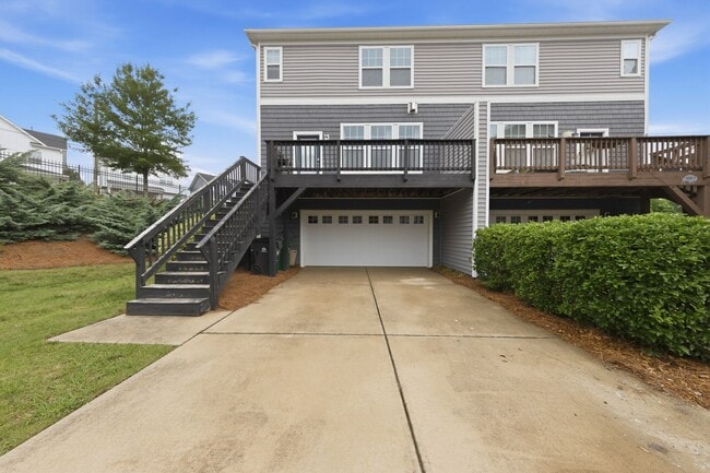 Building Photo - 4bd 3.5bath TWH close to LoSo, South End, Uptown, NoDa